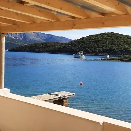 Seafront With Private Apartament Korčula